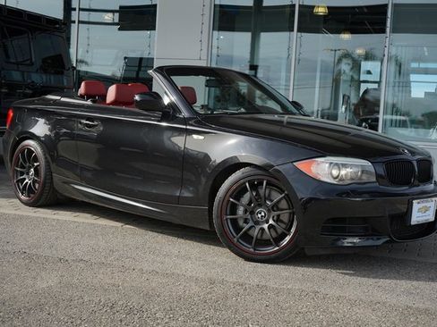 Used 2012 BMW 135i Convertible image 1