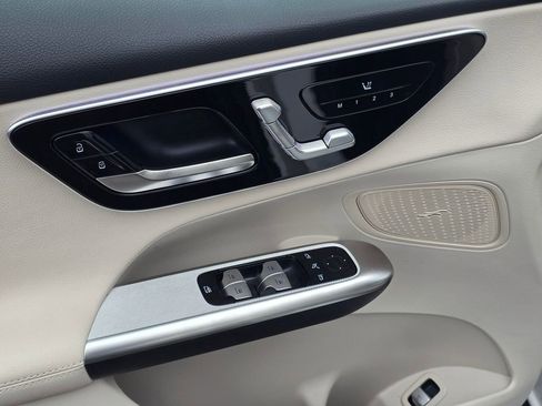 New 2026 Mercedes-Benz GLC 300 4MATIC image 21