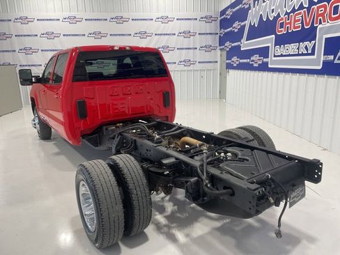 Used 2018 Chevrolet Silverado 3500 LT w/ LT Convenience Package image 5