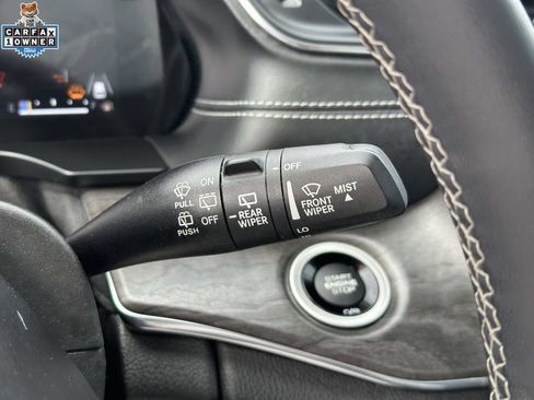 Used 2023 Jeep Grand Cherokee Overland AWD/4WD image 24