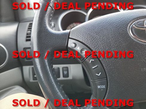 Used 2011 Toyota Tacoma 4x4 Double Cab w/ TRD Sport Pkg w/JBL Audio image 22