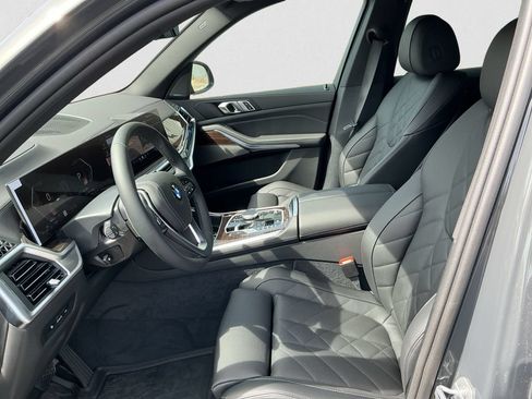 New 2026 BMW X5 xDrive40i w/ Premium Package AWD/4WD image 10