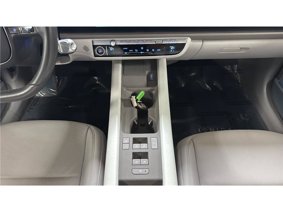 Used 2023 Hyundai Ioniq 6 SEL RWD image 31