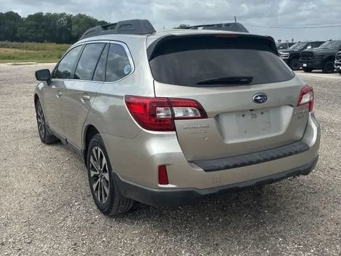 Used 2015 Subaru Outback 3.6R Limited AWD/4WD image 5