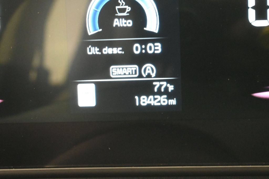 Used 2024 Kia Sportage EX FWD image 30