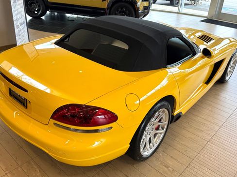 Used 2005 Dodge Viper SRT-10 RWD image 51