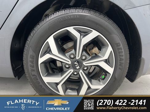 Used 2019 Kia Forte LXS image 19