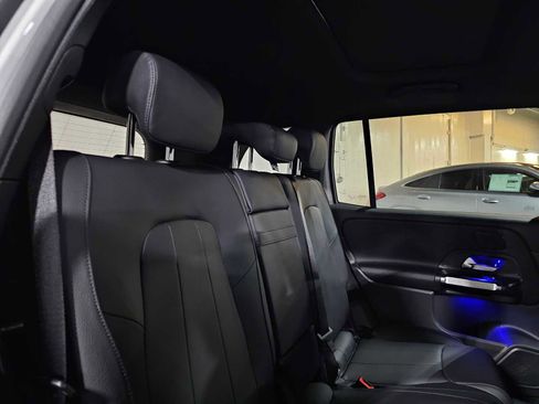 New 2026 Mercedes-Benz GLB 250 4MATIC image 15