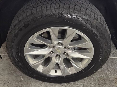 Used 2022 Chevrolet Silverado 1500 LTZ w/ Safety Package II image 13