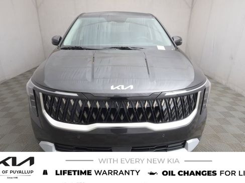 New 2026 Kia Carnival LX image 2