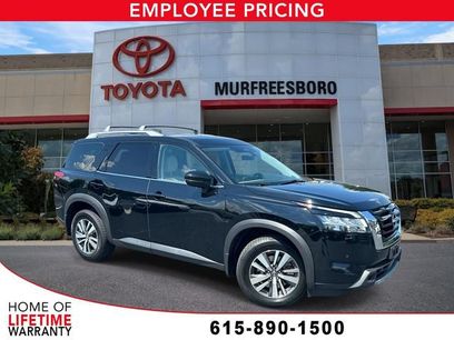 Used 2024 Nissan Pathfinder SL