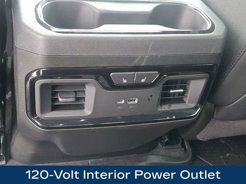 Used 2026 Chevrolet Silverado 2500 ZR2 AWD/4WD image 24