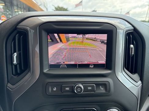 Used 2023 GMC Sierra 1500 Pro w/ Pro Value Package AWD/4WD image 19