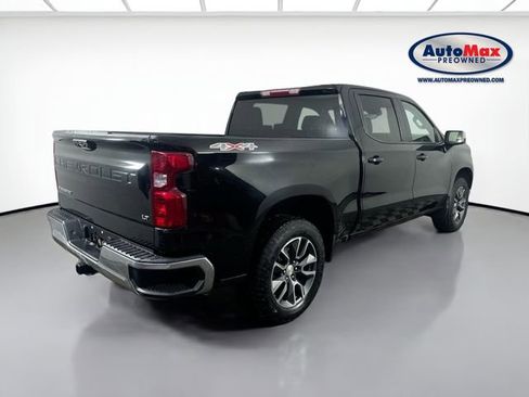Used 2023 Chevrolet Silverado 1500 LT image 2
