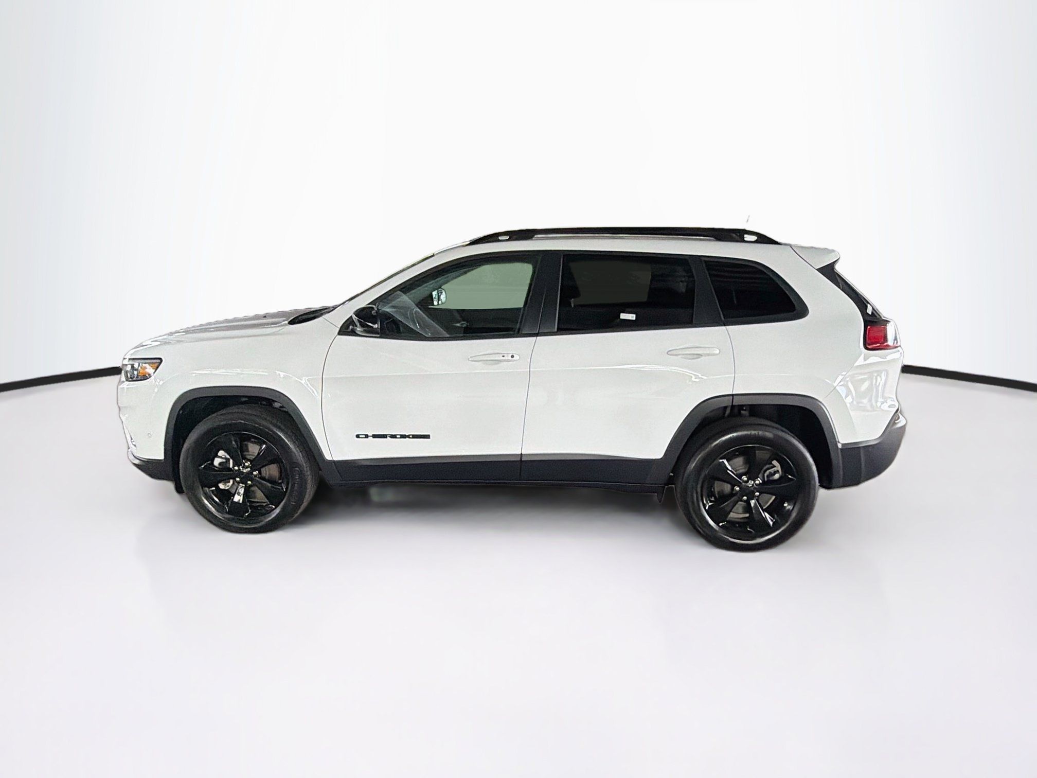 Used 2023 Jeep Cherokee Altitude Lux AWD/4WD image 4