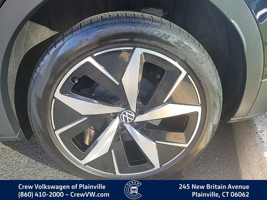 Certified 2023 Volkswagen ID.4 Pro S AWD/4WD image 18