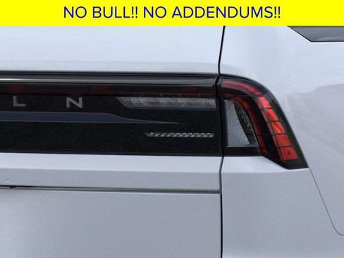 New 2025 Lincoln Navigator Reserve w/ Jet Appearance Package image 22