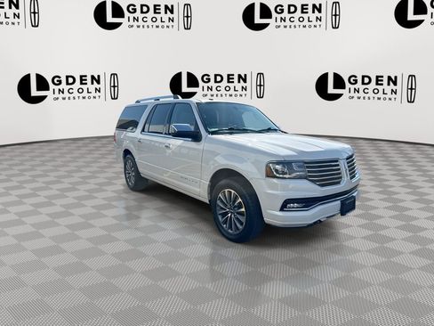 Used 2016 Lincoln Navigator L Select image 2