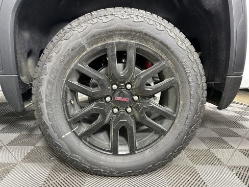 New 2025 GMC Sierra 1500 Elevation w/ Elevation Premium Package image 17