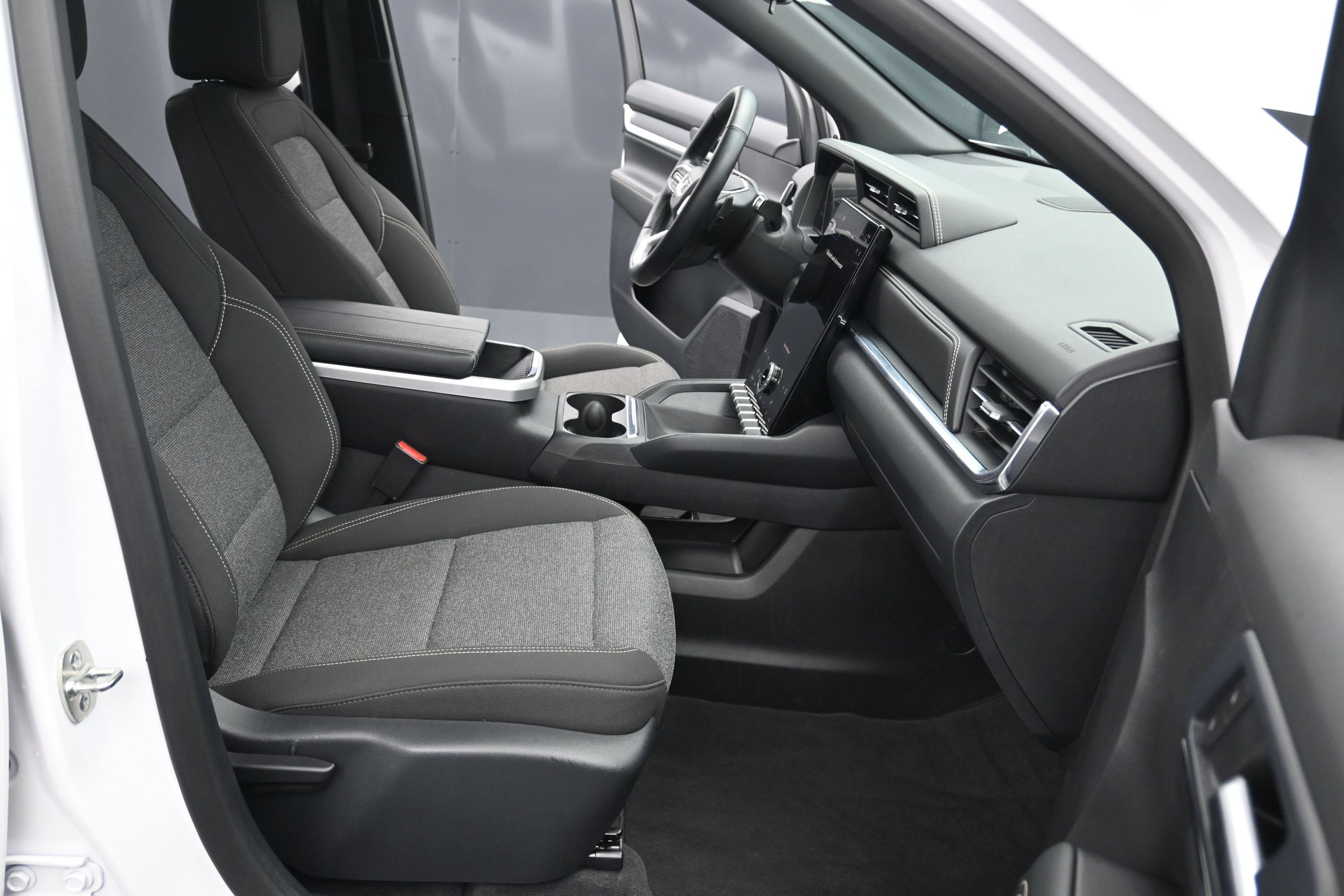 Used 2026 GMC Terrain Elevation FWD image 25