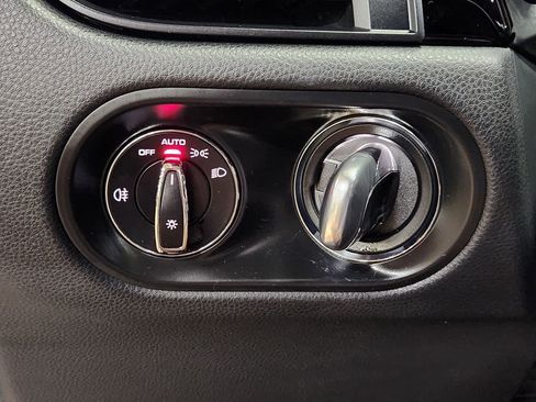 Used 2023 Porsche Macan S image 41