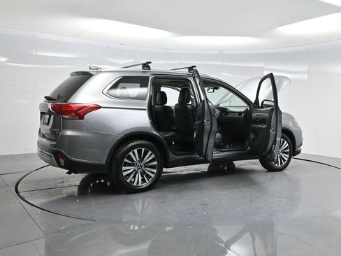 Used 2019 Mitsubishi Outlander SEL image 4