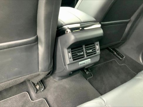 Used 2022 Land Rover Range Rover Evoque R-Dynamic S image 32