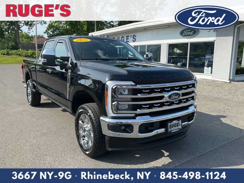 Used 2025 Ford F350 Lariat w/ Lariat Ultimate Package AWD/4WD image 1