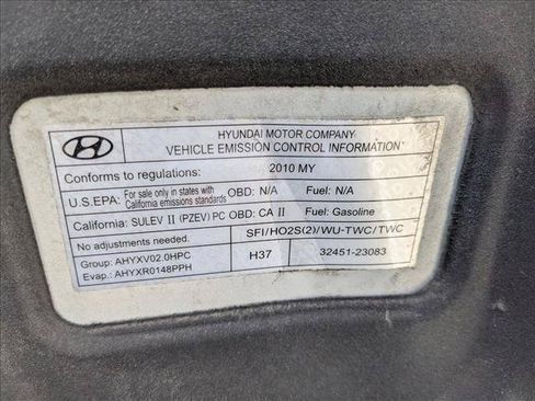 Used 2010 Hyundai Elantra GLS FWD image 21