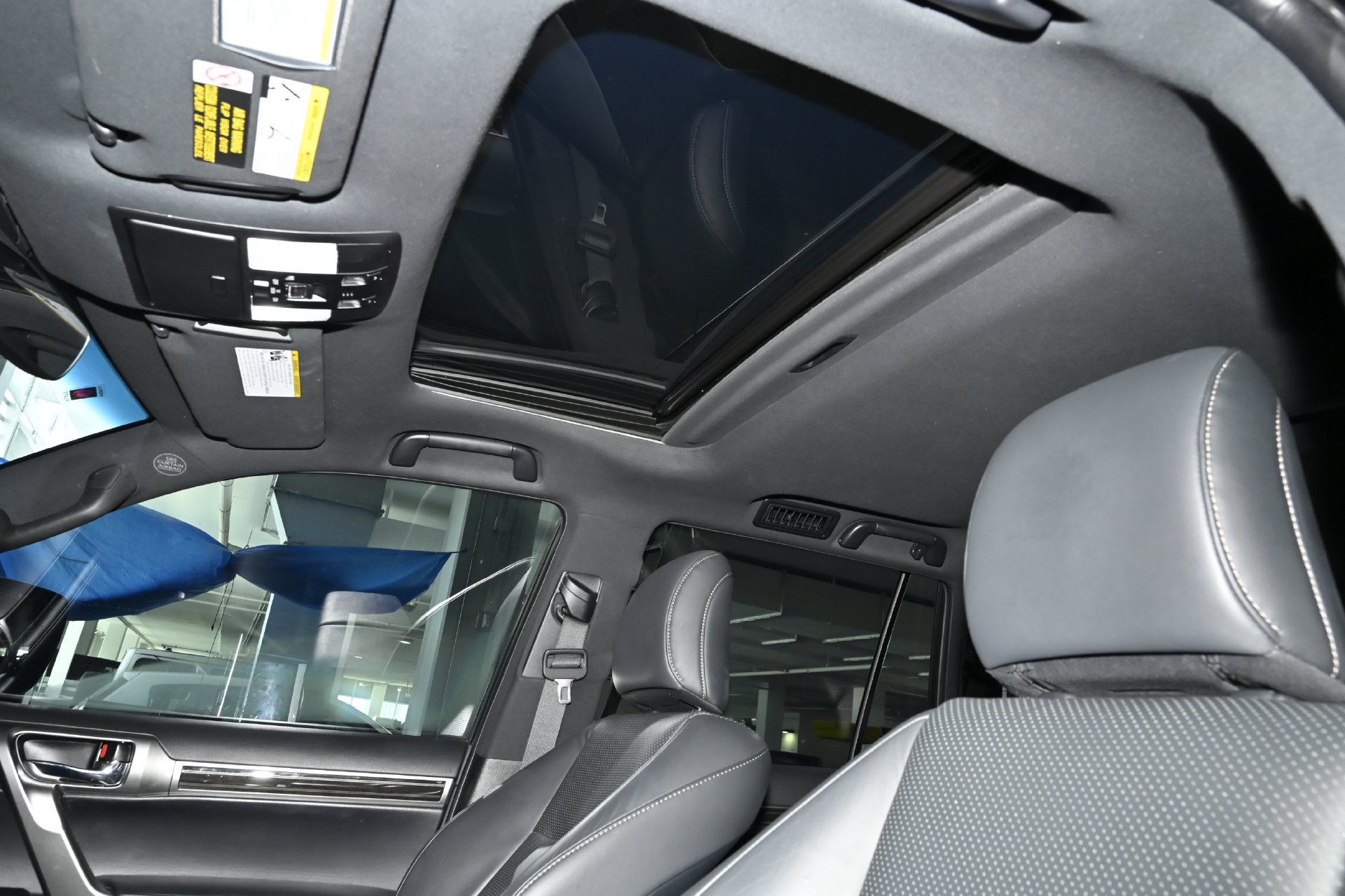 Used 2023 Lexus GX 460 Luxury w/ Sport Design Package AWD/4WD image 22