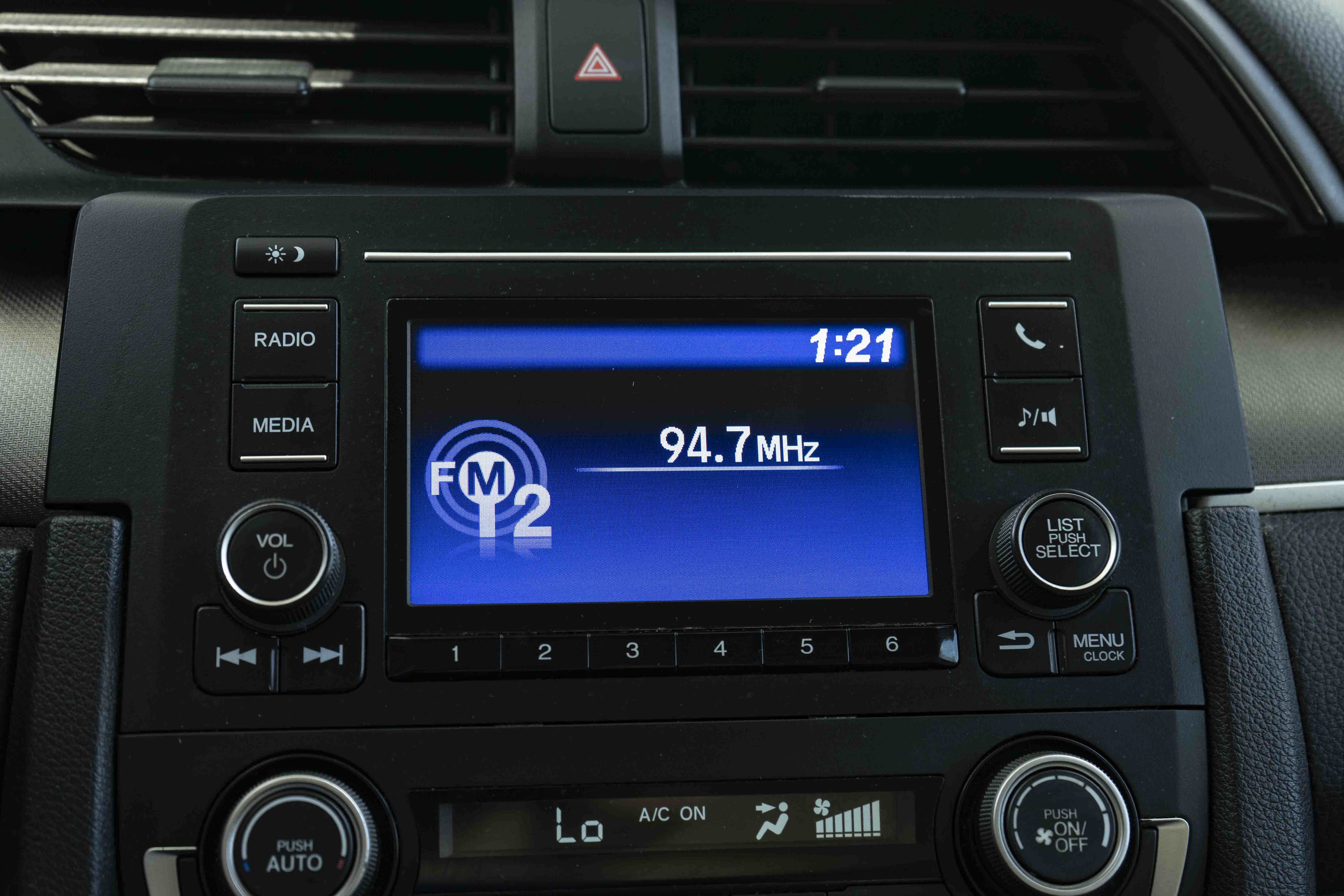 Certified 2019 Honda Civic LX image 28