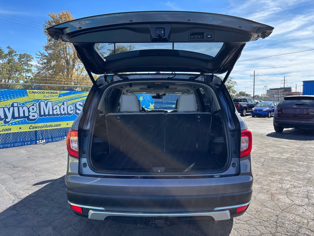 Certified 2019 Honda Pilot Touring image 5