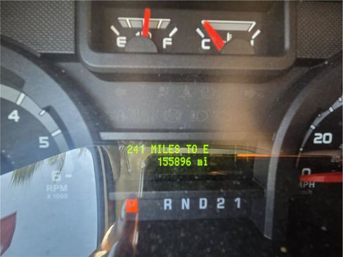 Used 2013 Ford E-150 and Econoline 150 Wagon RWD image 16