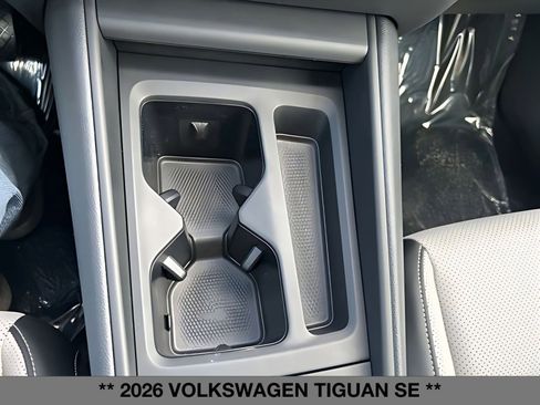 New 2026 Volkswagen Tiguan SE AWD/4WD image 33