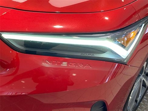 Certified 2024 Acura Integra image 6