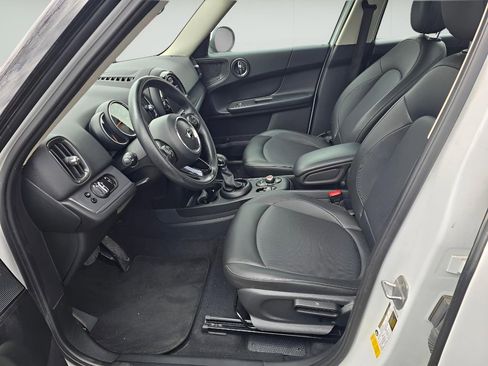 Used 2019 MINI Cooper Countryman w/ Storage Package FWD image 14