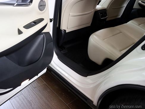 Used 2019 INFINITI QX50 Essential w/ Premium Heat Package image 26