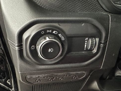 Used 2024 Jeep Wrangler Unlimited Rubicon 392 w/ Dual Top Group image 29