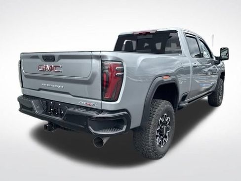 Used 2026 GMC Sierra 2500 AT4X AWD/4WD image 7