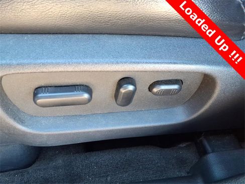 Used 2012 Ford Explorer XLT image 14