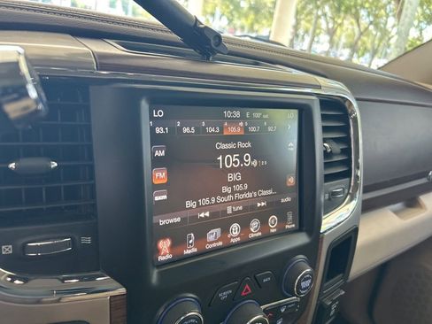 Used 2017 RAM 2500 Laramie image 7