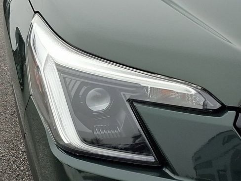 Certified 2022 Subaru Forester Limited w/ Popular Package #3 image 10