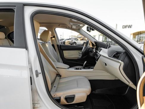 Used 2018 BMW 320i Sedan image 37