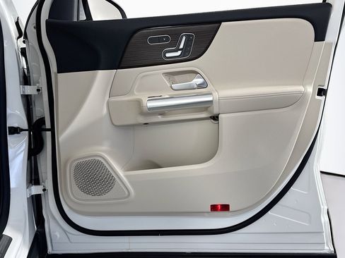 New 2026 Mercedes-Benz GLA 250 image 22