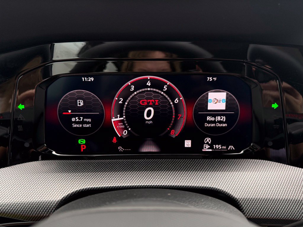 New 2026 Volkswagen GTI SE FWD image 9