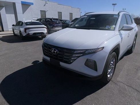 Used 2023 Hyundai Tucson SEL image 2