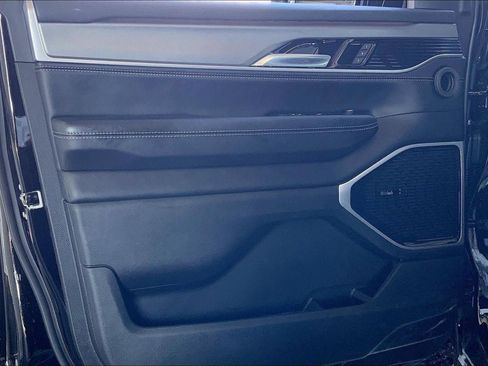 New 2026 Jeep Grand Wagoneer Limited AWD/4WD image 18