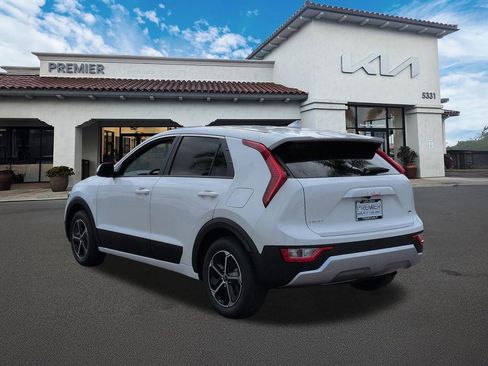 New 2026 Kia Niro LX FWD image 6