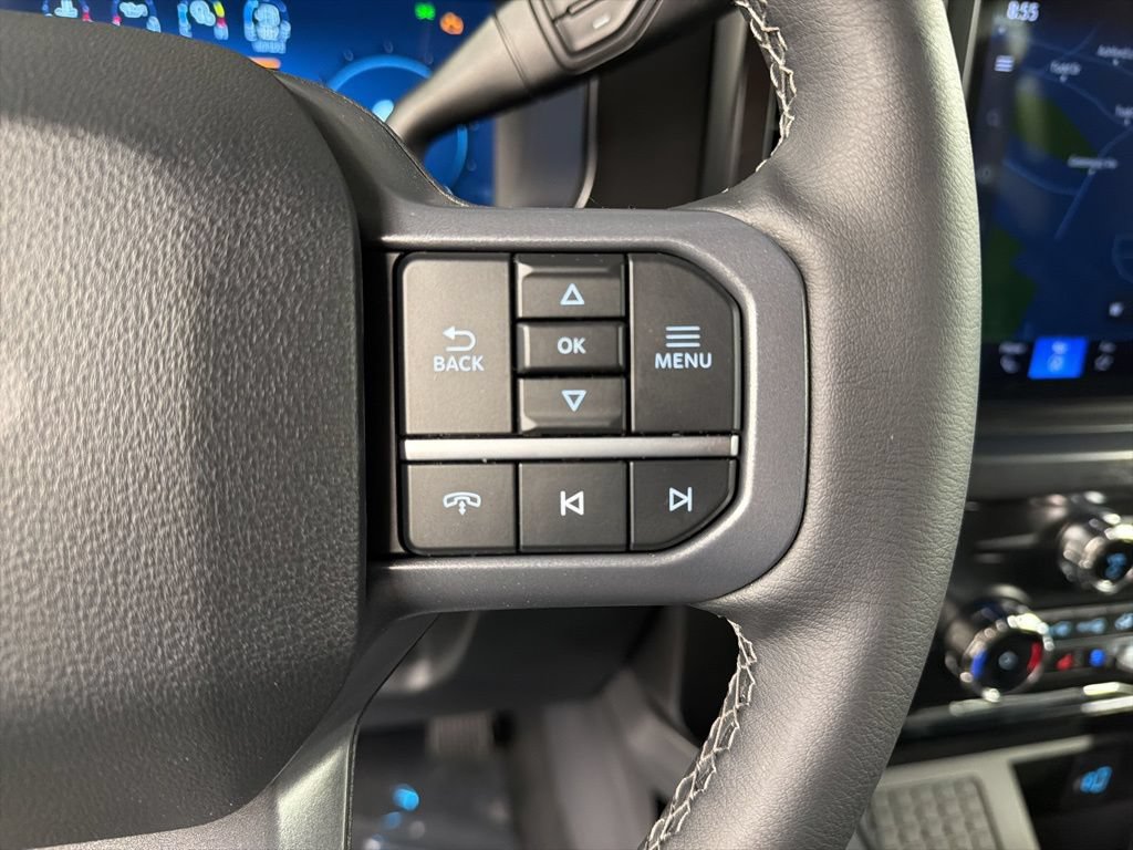New 2026 Ford F250 Lariat w/ Black Appearance Package AWD/4WD image 21