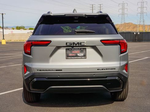 New 2026 GMC Terrain Elevation AWD/4WD image 8